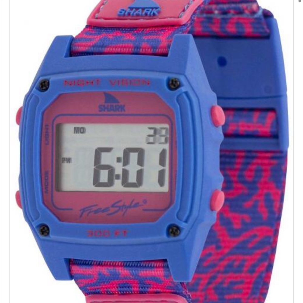 NWT Freestyle shark clip watch